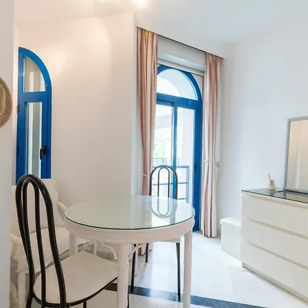 One&lux - 3 Bedrooms And Private Pool * Marbella