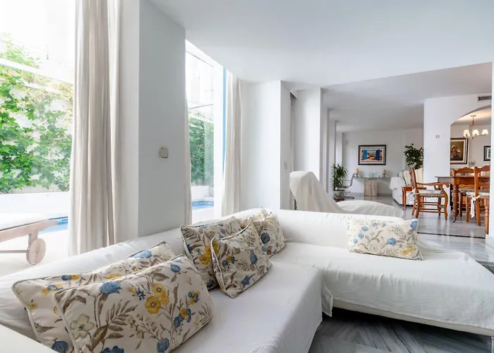 One&lux - 3 Bedrooms And Private Pool Apartament Marbella