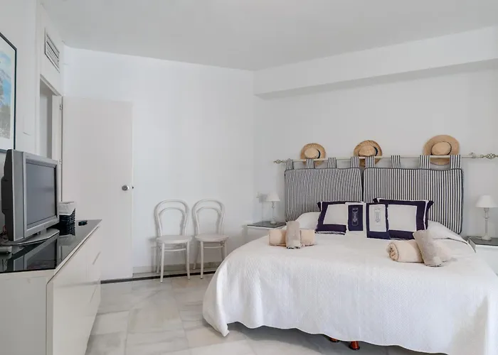 One&lux - 3 Bedrooms And Private Pool Marbella